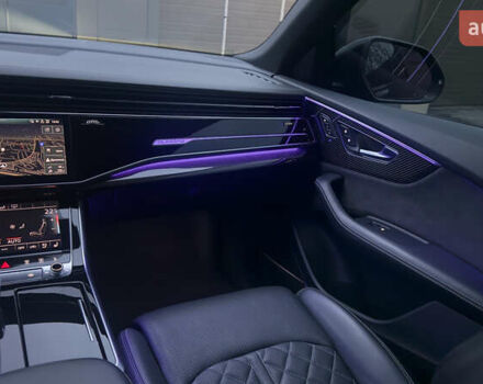 Чорний Ауді Q8, об'ємом двигуна 2.97 л та пробігом 142 тис. км за 59500 $, фото 61 на Automoto.ua