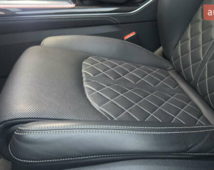 Чорний Ауді Q8, об'ємом двигуна 2.97 л та пробігом 142 тис. км за 59500 $, фото 27 на Automoto.ua