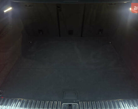 Чорний Ауді Q8, об'ємом двигуна 2.97 л та пробігом 142 тис. км за 59500 $, фото 51 на Automoto.ua