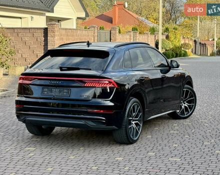 Ауді Q8 2019 у Рівному на Automoto.ua Чорний Ауді Q8, об'ємом двигуна 2.97 л та пробігом 179 тис. км за 53900 $, фото 23 на Automoto.ua