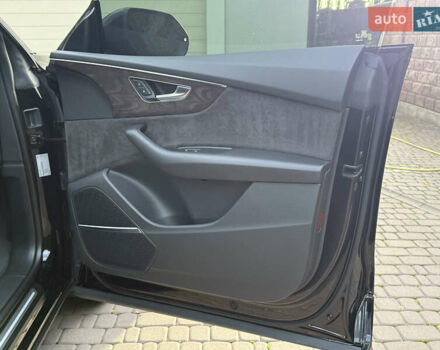 Ауді Q8 2019 у Рівному на Automoto.ua Чорний Ауді Q8, об'ємом двигуна 2.97 л та пробігом 179 тис. км за 53900 $, фото 66 на Automoto.ua