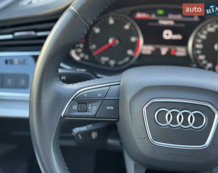 Черный Ауди Q8, объемом двигателя 2.97 л и пробегом 88 тыс. км за 55500 $, фото 63 на Automoto.ua