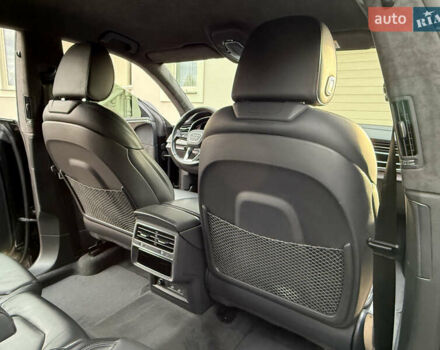 Ауді Q8 2019 у Рівному на Automoto.ua Чорний Ауді Q8, об'ємом двигуна 2.97 л та пробігом 179 тис. км за 53900 $, фото 81 на Automoto.ua