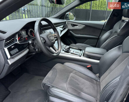 Чорний Ауді Q8, об'ємом двигуна 2.97 л та пробігом 88 тис. км за 52500 $, фото 30 на Automoto.ua