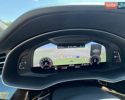 Чорний Ауді Q8, об'ємом двигуна 3 л та пробігом 38 тис. км за 59800 $, фото 9 на Automoto.ua