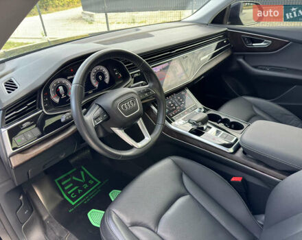 Черный Ауди Q8, объемом двигателя 3 л и пробегом 137 тыс. км за 57700 $, фото 21 на Automoto.ua