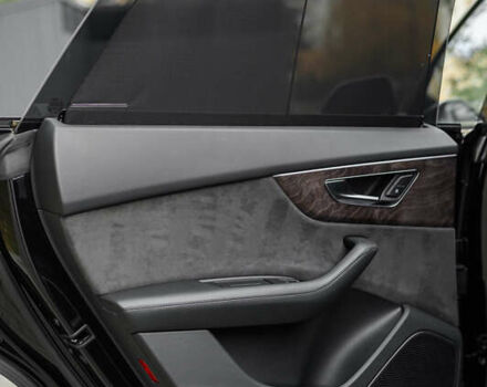 Черный Ауди Q8, объемом двигателя 3 л и пробегом 126 тыс. км за 49900 $, фото 35 на Automoto.ua