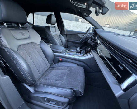 Черный Ауди Q8, объемом двигателя 2.97 л и пробегом 88 тыс. км за 55500 $, фото 46 на Automoto.ua