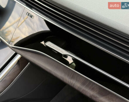 Ауді Q8 2019 у Рівному на Automoto.ua Чорний Ауді Q8, об'ємом двигуна 2.97 л та пробігом 179 тис. км за 53900 $, фото 69 на Automoto.ua