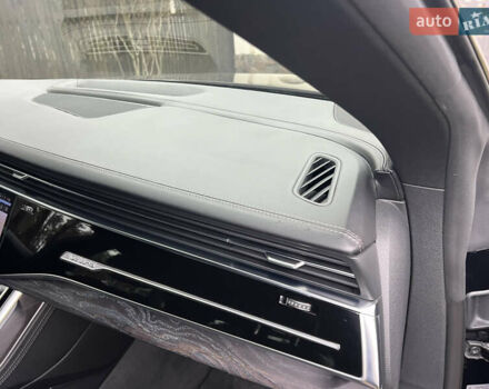 Черный Ауди Q8, объемом двигателя 3 л и пробегом 92 тыс. км за 63900 $, фото 136 на Automoto.ua