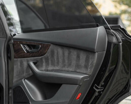 Черный Ауди Q8, объемом двигателя 3 л и пробегом 126 тыс. км за 49900 $, фото 38 на Automoto.ua