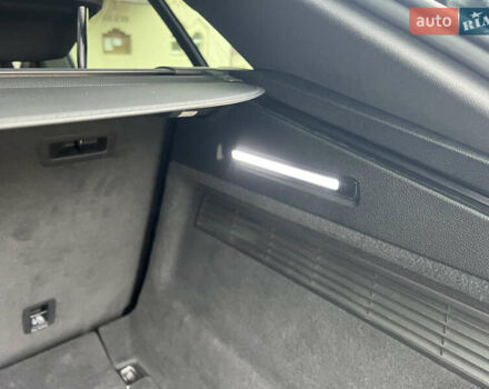 Черный Ауди Q8, объемом двигателя 3 л и пробегом 92 тыс. км за 63900 $, фото 48 на Automoto.ua