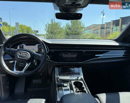 Чорний Ауді Q8, об'ємом двигуна 3 л та пробігом 38 тис. км за 59800 $, фото 6 на Automoto.ua