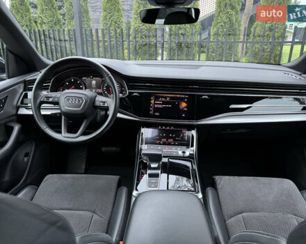 Чорний Ауді Q8, об'ємом двигуна 2.97 л та пробігом 88 тис. км за 52500 $, фото 44 на Automoto.ua