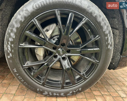 Черный Ауди Q8, объемом двигателя 3 л и пробегом 92 тыс. км за 63900 $, фото 29 на Automoto.ua