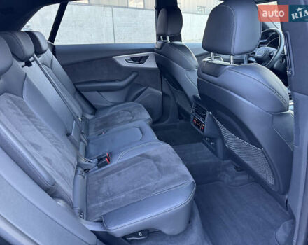 Черный Ауди Q8, объемом двигателя 2.97 л и пробегом 88 тыс. км за 55500 $, фото 50 на Automoto.ua