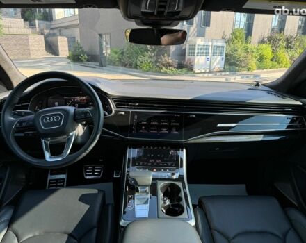 Черный Ауди Q8, объемом двигателя 3 л и пробегом 90 тыс. км за 75990 $, фото 4 на Automoto.ua