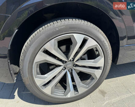 Чорний Ауді Q8, об'ємом двигуна 3 л та пробігом 38 тис. км за 59800 $, фото 20 на Automoto.ua