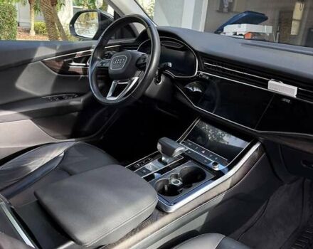 Черный Ауди Q8, объемом двигателя 3 л и пробегом 159 тыс. км за 50000 $, фото 16 на Automoto.ua