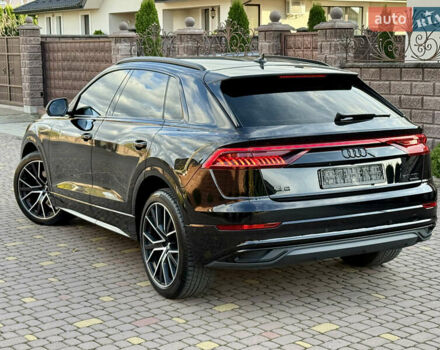 Ауді Q8 2019 у Рівному на Automoto.ua Чорний Ауді Q8, об'ємом двигуна 2.97 л та пробігом 179 тис. км за 53900 $, фото 21 на Automoto.ua