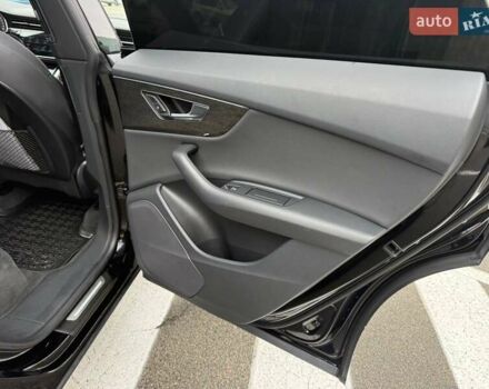 Черный Ауди Q8, объемом двигателя 3 л и пробегом 59 тыс. км за 45500 $, фото 23 на Automoto.ua