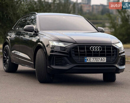 Черный Ауди Q8, объемом двигателя 3 л и пробегом 62 тыс. км за 68000 $, фото 3 на Automoto.ua