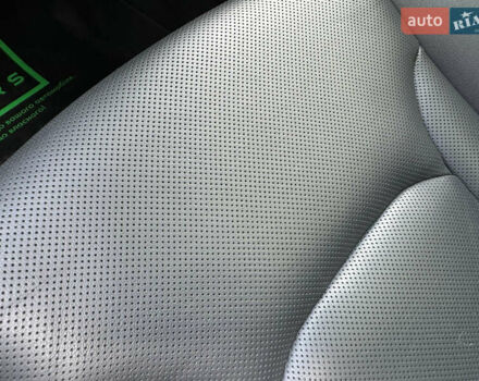 Черный Ауди Q8, объемом двигателя 3 л и пробегом 137 тыс. км за 57700 $, фото 29 на Automoto.ua