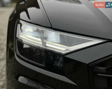 Черный Ауди Q8, объемом двигателя 3 л и пробегом 53 тыс. км за 48500 $, фото 14 на Automoto.ua