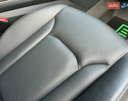 Черный Ауди Q8, объемом двигателя 3 л и пробегом 137 тыс. км за 57700 $, фото 41 на Automoto.ua