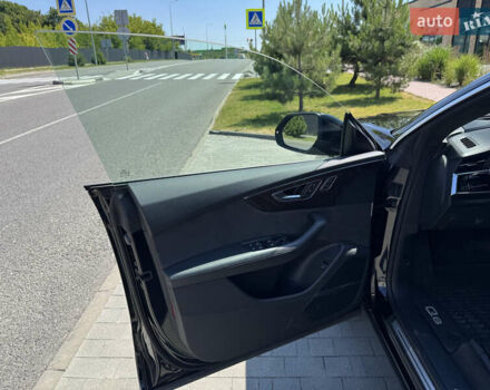 Чорний Ауді Q8, об'ємом двигуна 3 л та пробігом 38 тис. км за 59800 $, фото 5 на Automoto.ua