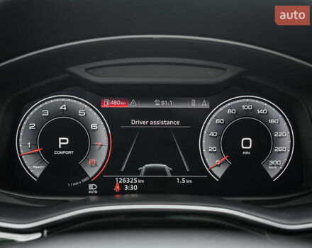 Черный Ауди Q8, объемом двигателя 3 л и пробегом 126 тыс. км за 49900 $, фото 62 на Automoto.ua