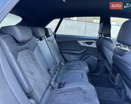 Черный Ауди Q8, объемом двигателя 2.97 л и пробегом 88 тыс. км за 55500 $, фото 33 на Automoto.ua