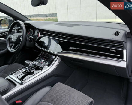 Черный Ауди Q8, объемом двигателя 2.97 л и пробегом 88 тыс. км за 51500 $, фото 46 на Automoto.ua