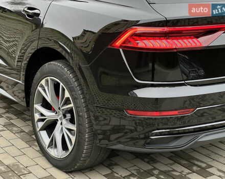 Черный Ауди Q8, объемом двигателя 3 л и пробегом 53 тыс. км за 48500 $, фото 18 на Automoto.ua