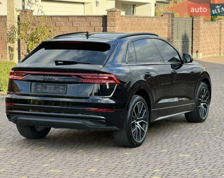 Ауді Q8 2019 у Рівному на Automoto.ua Чорний Ауді Q8, об'ємом двигуна 2.97 л та пробігом 179 тис. км за 53900 $, фото 31 на Automoto.ua
