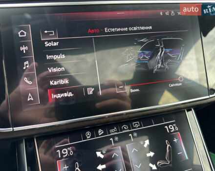 Черный Ауди Q8, объемом двигателя 3 л и пробегом 137 тыс. км за 57700 $, фото 66 на Automoto.ua