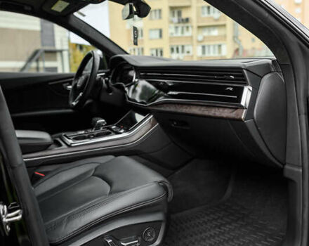 Черный Ауди Q8, объемом двигателя 3 л и пробегом 126 тыс. км за 49900 $, фото 41 на Automoto.ua