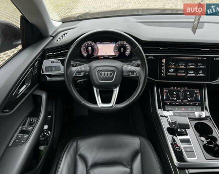 Черный Ауди Q8, объемом двигателя 3 л и пробегом 53 тыс. км за 48500 $, фото 38 на Automoto.ua