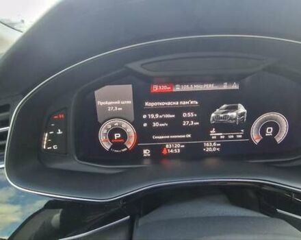 Черный Ауди Q8, объемом двигателя 3 л и пробегом 83 тыс. км за 65000 $, фото 4 на Automoto.ua