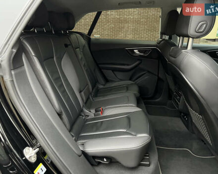 Черный Ауди Q8, объемом двигателя 3 л и пробегом 53 тыс. км за 48500 $, фото 48 на Automoto.ua