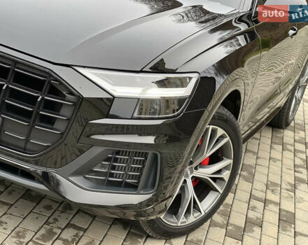 Черный Ауди Q8, объемом двигателя 3 л и пробегом 53 тыс. км за 48500 $, фото 65 на Automoto.ua