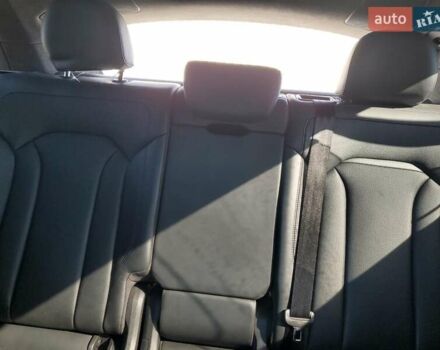 Черный Ауди Q8, объемом двигателя 3 л и пробегом 140 тыс. км за 22000 $, фото 9 на Automoto.ua