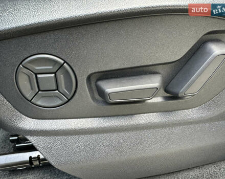 Черный Ауди Q8, объемом двигателя 3 л и пробегом 137 тыс. км за 57700 $, фото 26 на Automoto.ua