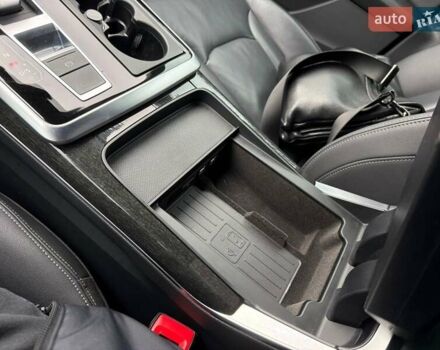 Черный Ауди Q8, объемом двигателя 3 л и пробегом 59 тыс. км за 45500 $, фото 21 на Automoto.ua