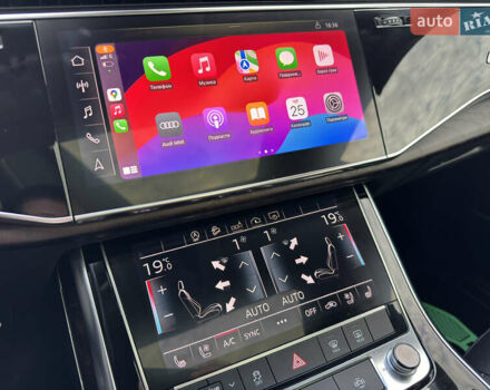 Черный Ауди Q8, объемом двигателя 3 л и пробегом 137 тыс. км за 57700 $, фото 67 на Automoto.ua