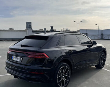 Чорний Ауді Q8, об'ємом двигуна 3 л та пробігом 69 тис. км за 53999 $, фото 3 на Automoto.ua