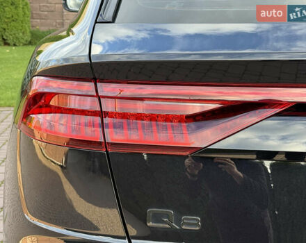 Ауді Q8 2019 у Рівному на Automoto.ua Чорний Ауді Q8, об'ємом двигуна 2.97 л та пробігом 179 тис. км за 53900 $, фото 39 на Automoto.ua