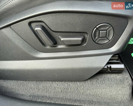 Черный Ауди Q8, объемом двигателя 3 л и пробегом 137 тыс. км за 57700 $, фото 47 на Automoto.ua