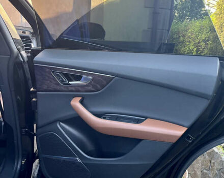 Чорний Ауді Q8, об'ємом двигуна 3 л та пробігом 90 тис. км за 52500 $, фото 10 на Automoto.ua