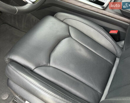 Ауді Q8 2019 у Рівному на Automoto.ua Чорний Ауді Q8, об'ємом двигуна 2.97 л та пробігом 179 тис. км за 53900 $, фото 102 на Automoto.ua